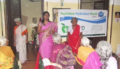 Hydration awareness session for older women during Nutrition and Hydration Week 2014